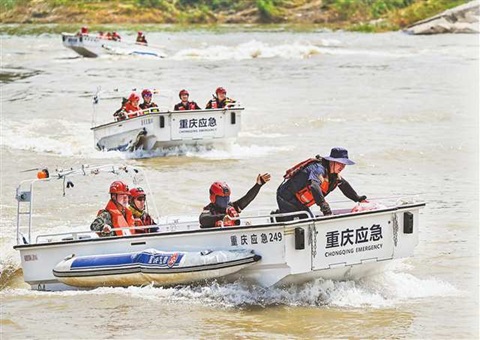 超大城市现代化治理，沉庆更佑装数”